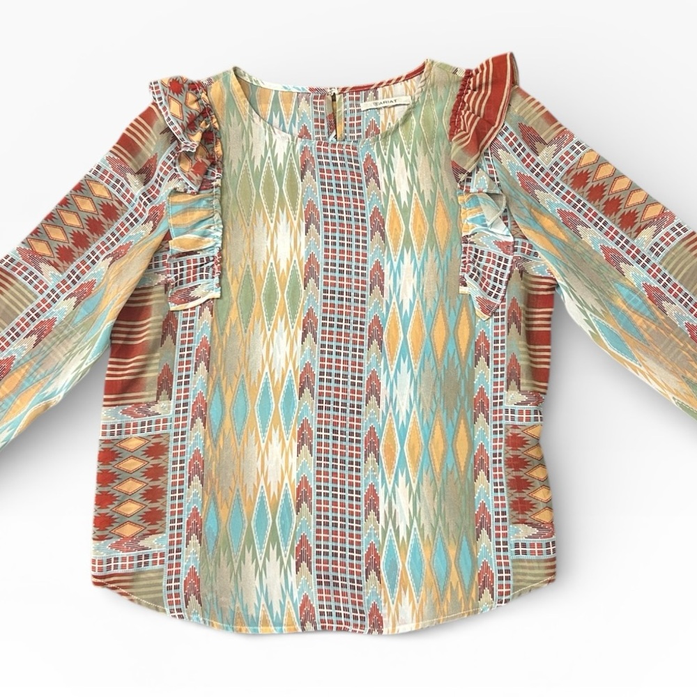 Ariat Women’s Southwest Aztec Ruffle Detail Long Sleeve Pullover Top Western - Picture 8 of 9
